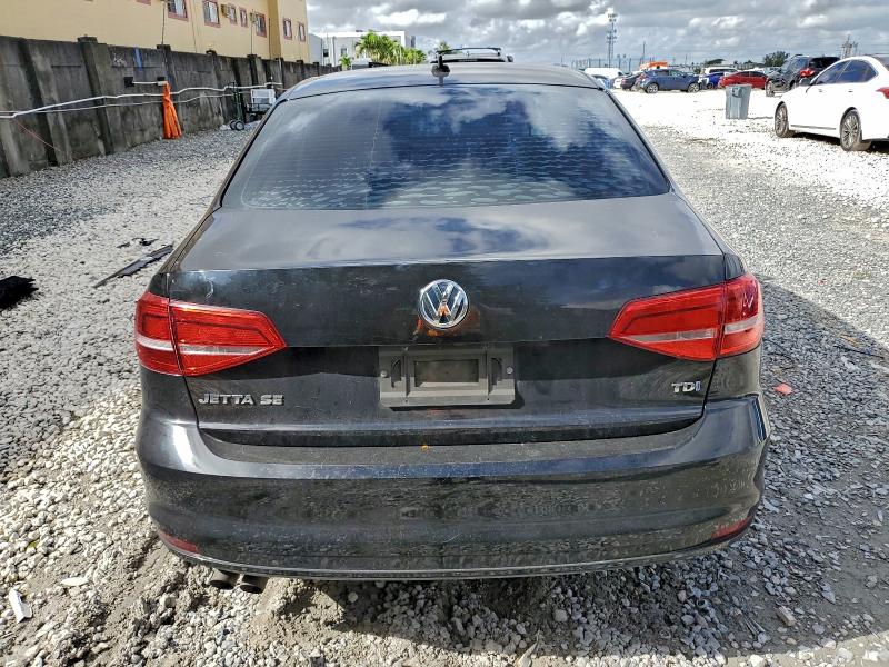 Photo 6 from auction – 2015 VOLKSWAGEN JETTA with VIN 3VWLA7AJ0FM325681