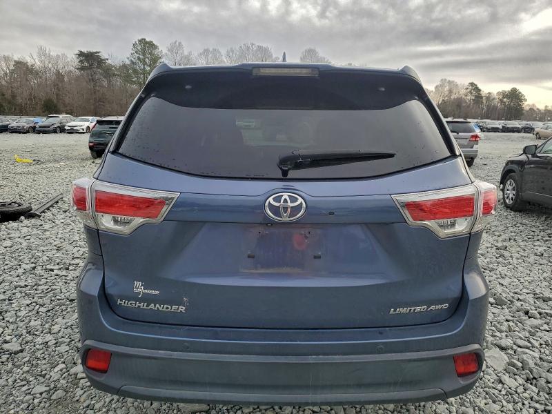 Photo 6 from auction – 2015 TOYOTA HIGHLANDER with VIN 5TDDKRFH8FS154586