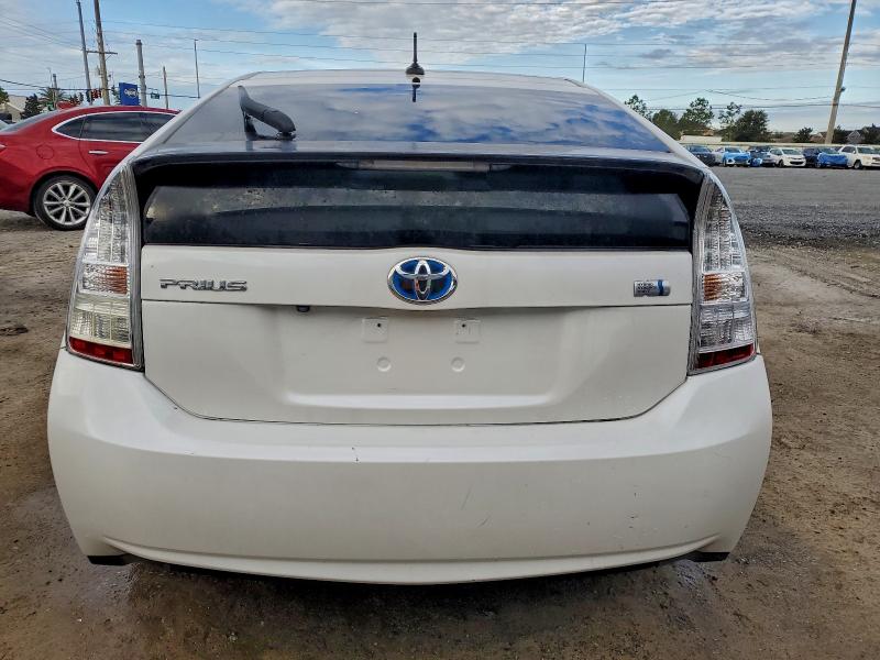 Photo 6 from auction – 2011 TOYOTA PRIUS with VIN JTDKN3DU7B0325661