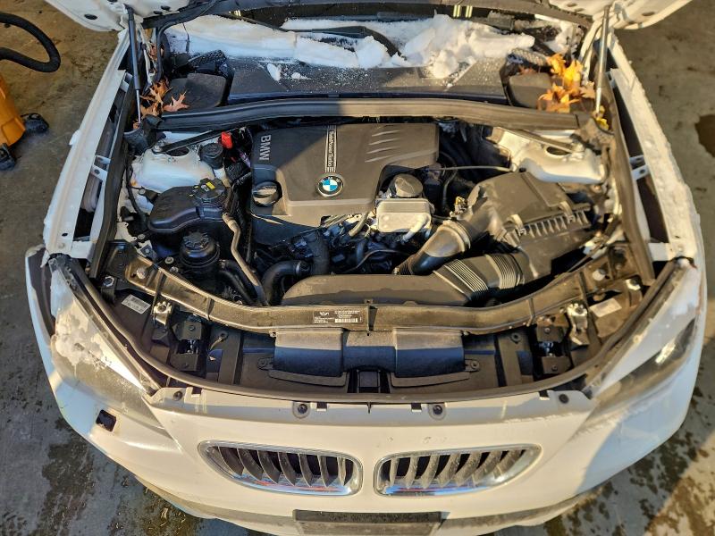 Photo 12 from auction – 2015 BMW X1 XDRIVE2 with VIN WBAVL1C52FVY26609