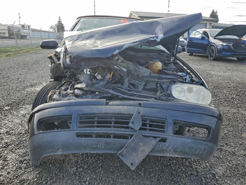 Photo 5 from auction – 2001 VOLKSWAGEN CABRIO GLS with VIN 3VWCC21V71M809176