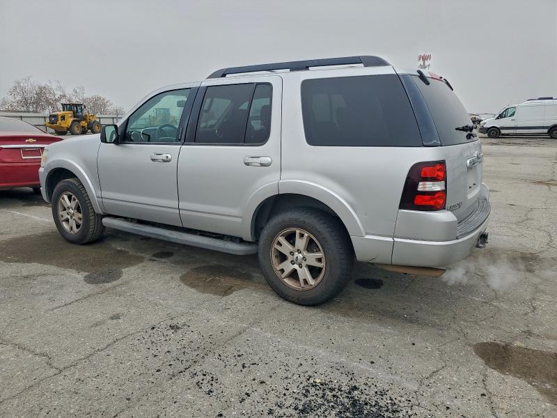 Foto 2 de la subasta – 2010 FORD EXPLORER X con VIN 1FMEU6DE7AUA98694
