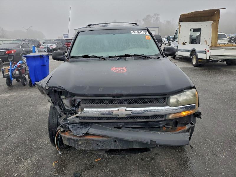 Photo 5 from auction – 2004 CHEVROLET TRAILBLAZE with VIN 1GNDS13S842251820