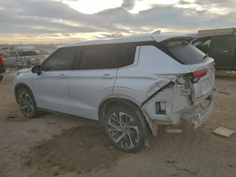 Photo 2 from auction – 2022 MITSUBISHI OUTLANDER with VIN JA4J4TA88NZ019486