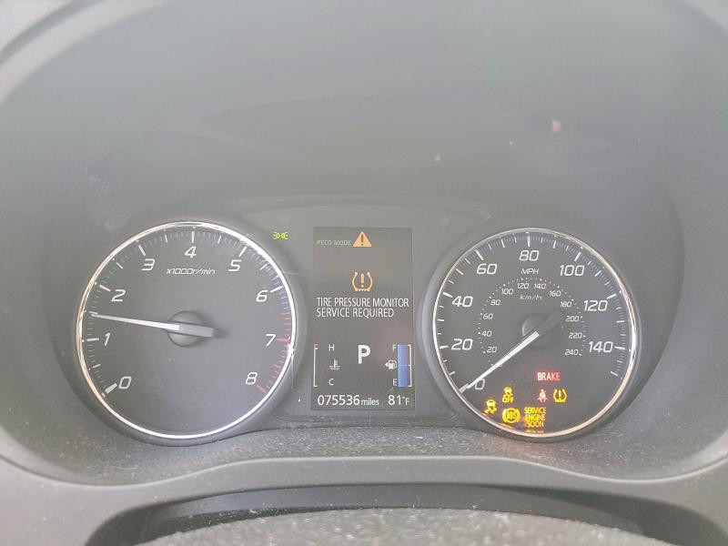 Photo 9 from auction – 2018 MITSUBISHI OUTLANDER with VIN JA4AD2A35JZ035234