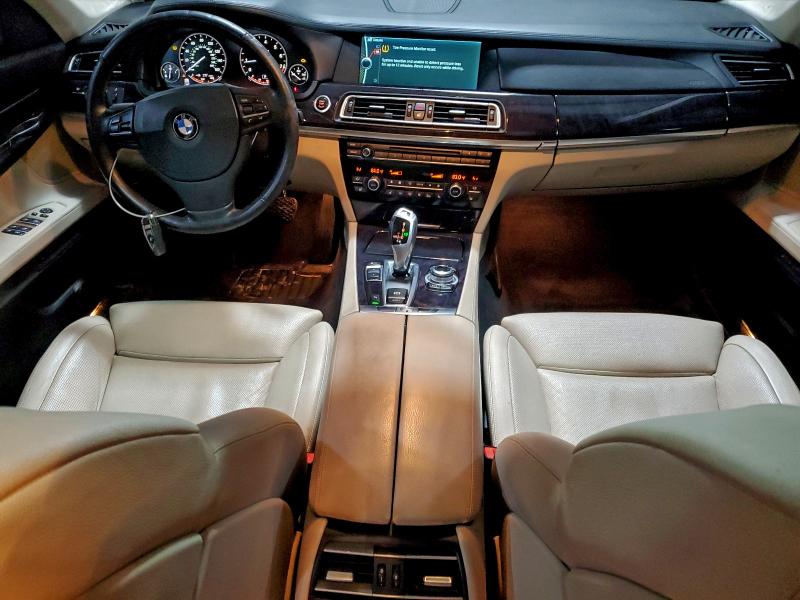Photo 8 from auction – 2011 BMW 740 with VIN WBAKB4C52BC574468