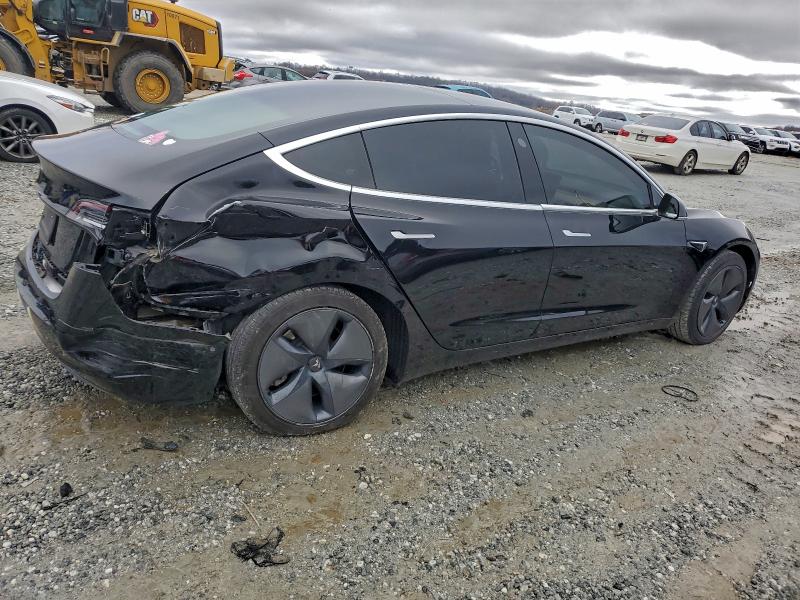 Photo 3 from auction – 2019 TESLA MODEL 3 with VIN 5YJ3E1EAXKF409746