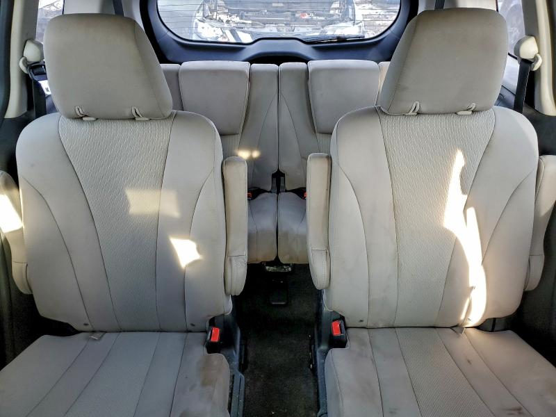 Photo 10 from auction – 2014 MAZDA 5 SPORT with VIN JM1CW2BL4E0175969
