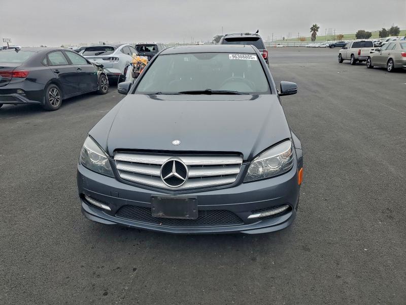 Photo 5 from auction – 2011 MERCEDES-BENZ C 300 with VIN WDDGF5EB4BA476355