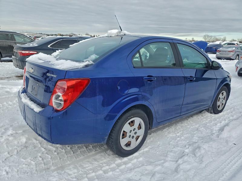 Photo 3 from auction – 2013 CHEVROLET SONIC with VIN 1G1JA5SH9D4202957