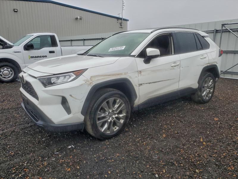 TOYOTA RAV4 XLE P 2020 with VIN JTMA1RFV7LD529631 - Photo from auction