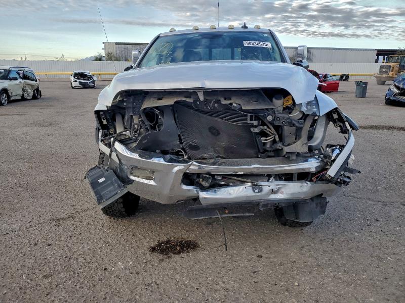 Photo 5 from auction – 2015 RAM 3500 LONGH with VIN 3C63R3KL3FG562143