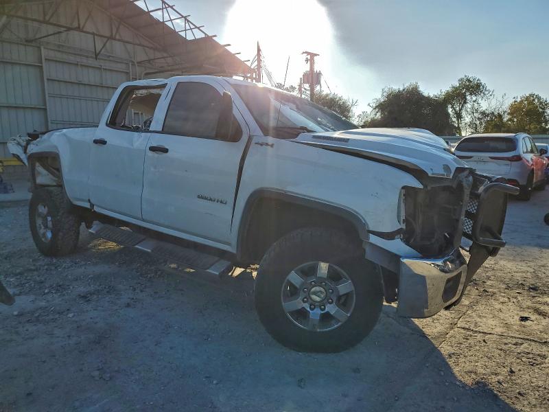 Photo 4 from auction – 2019 GMC SIERRA with VIN 1GT12NEY0KF265611