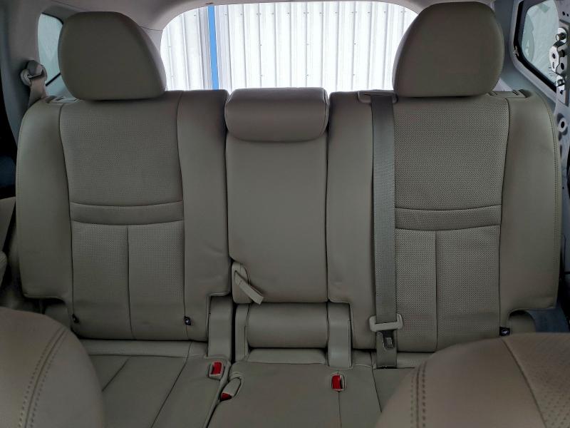 Photo 10 from auction – 2015 NISSAN ROGUE S with VIN 5N1AT2MV5FC915247