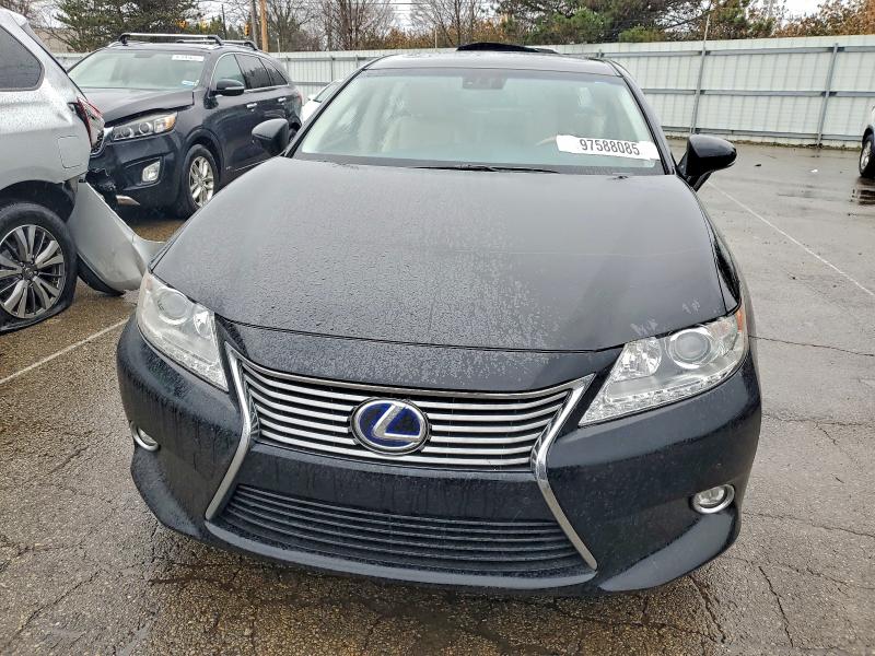 Photo 5 from auction – 2015 LEXUS ES 300H with VIN JTHBW1GG6F2093618