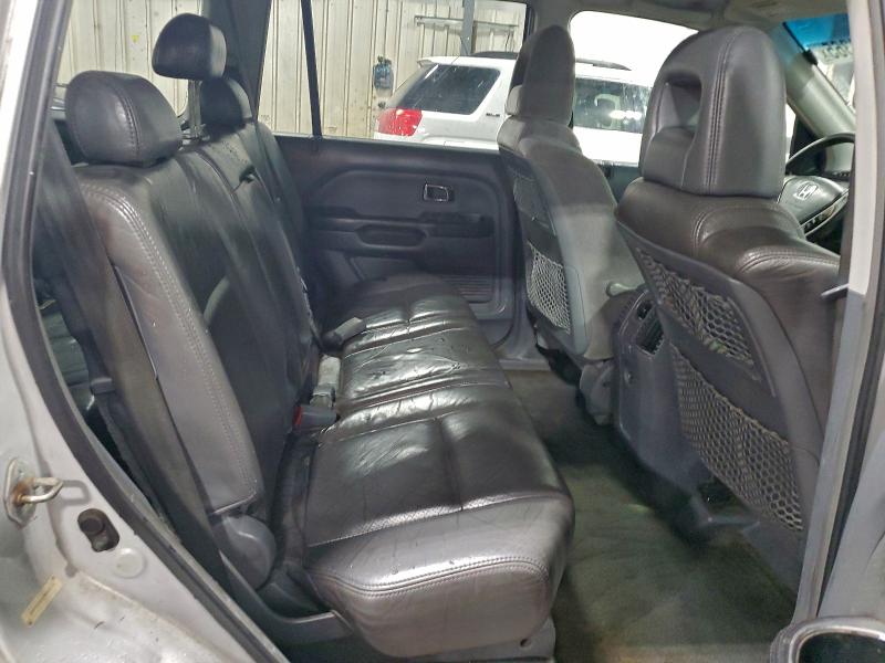 Photo 11 from auction – 2003 HONDA PILOT EXL with VIN 2HKYF185X3H522696