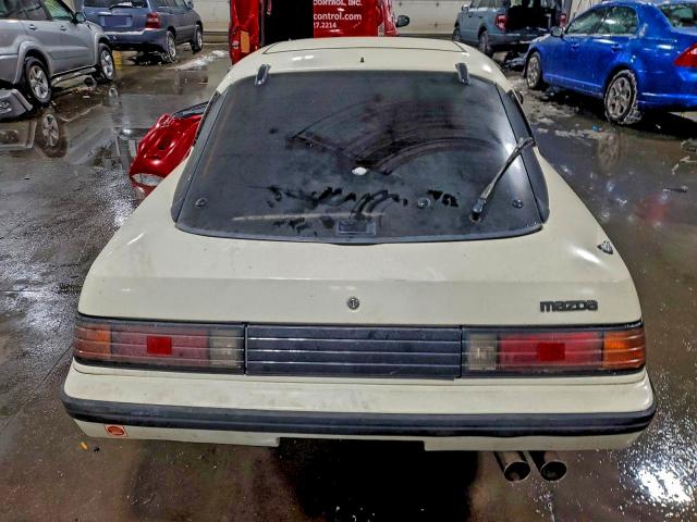 Photo 6 from auction – 1983 MAZDA RX7 with VIN JM1FB3316D0751619