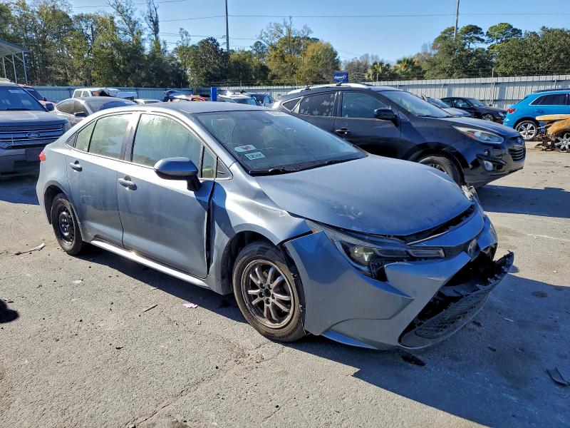 Photo 4 from auction – 2022 TOYOTA COROLLA LE with VIN JTDEAMDE2NJ041943
