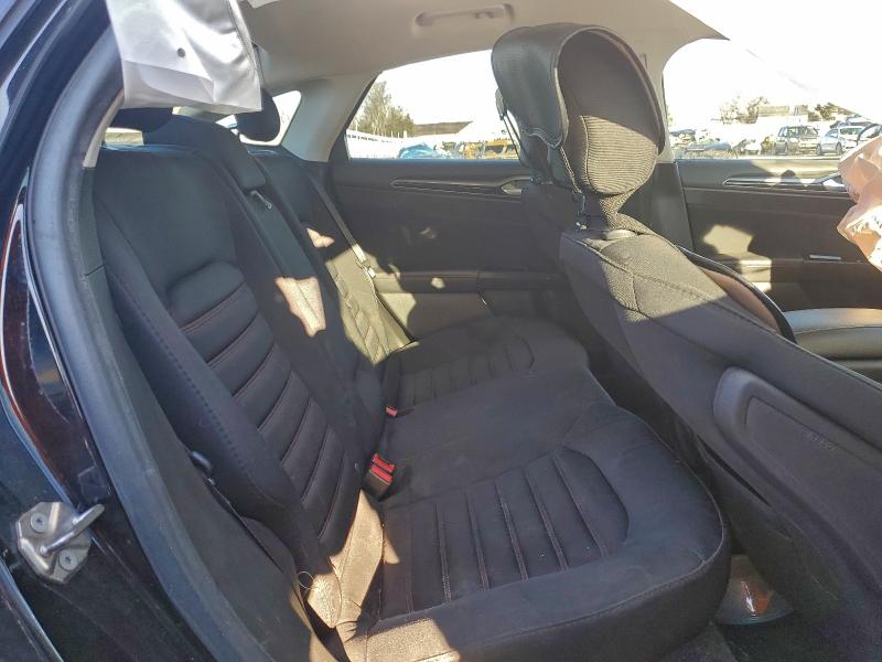 Photo 10 from auction – 2016 FORD FUSION SE with VIN 3FA6P0H77GR302120