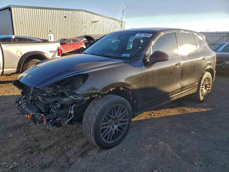 PORSCHE CAYENNE 2017 with VIN WP1AA2A26HKA86068 - Photo from auction