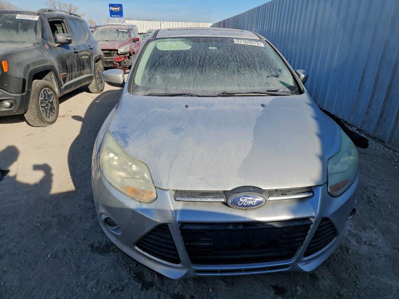 Photo 5 from auction – 2014 FORD FOCUS SE with VIN 1FADP3F22EL222171