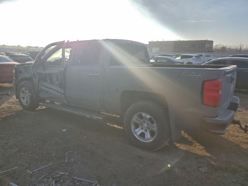 Photo 2 from auction – 2017 CHEVROLET SILVERADO with VIN 3GCUKREC2HG302691
