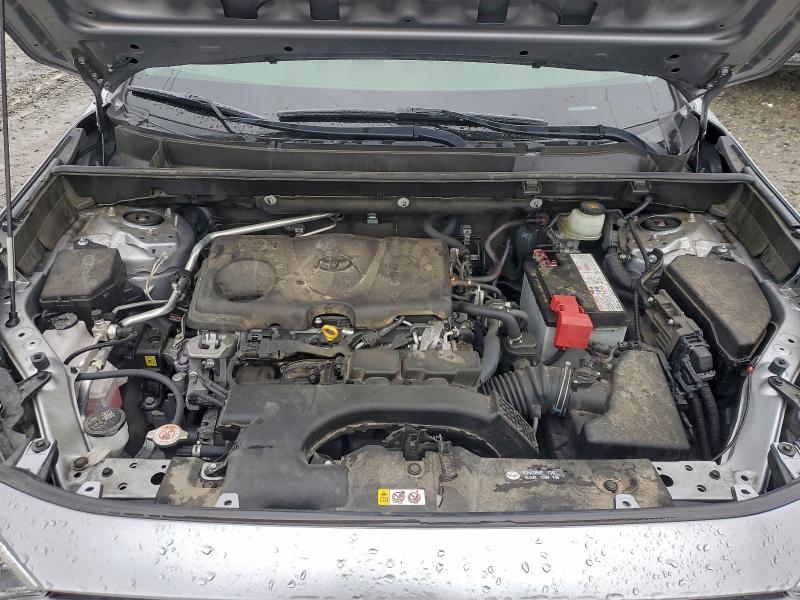 Photo 12 from auction – 2019 TOYOTA RAV4 XLE with VIN JTMP1RFV5KD034904