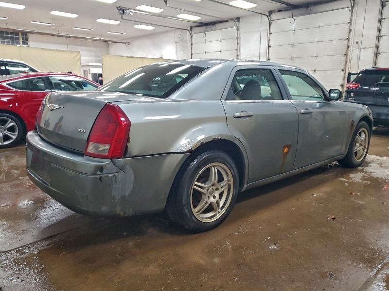 Photo 3 from auction – 2007 CHRYSLER 300 with VIN 2C3KA43R87H788396