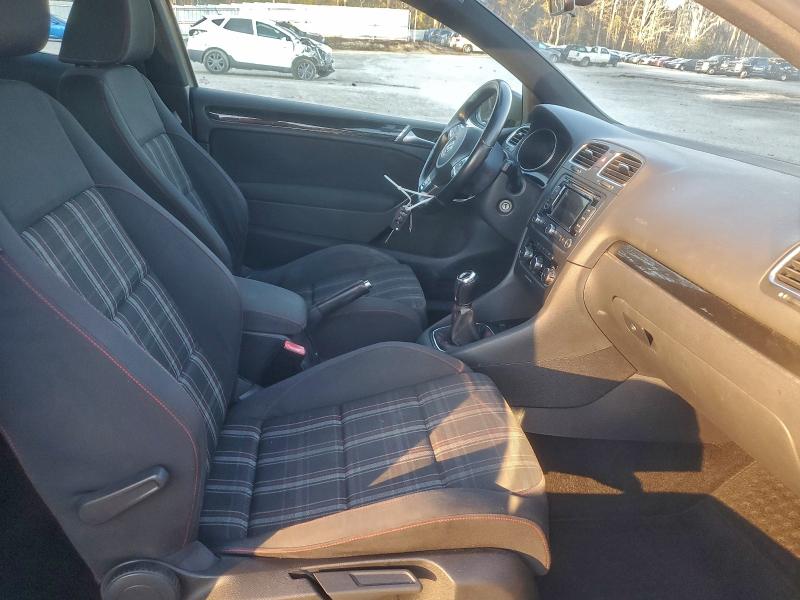Photo 10 from auction – 2011 VOLKSWAGEN GTI with VIN WVWEV7AJ8BW065458