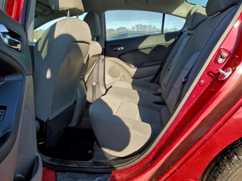 Photo 10 from auction – 2014 KIA FORTE EX with VIN KNAFX4A85E5231999