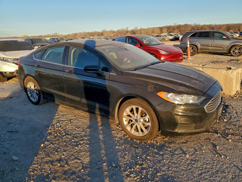 Photo 4 from auction – 2020 FORD FUSION with VIN 3FA6P0HD2LR125668