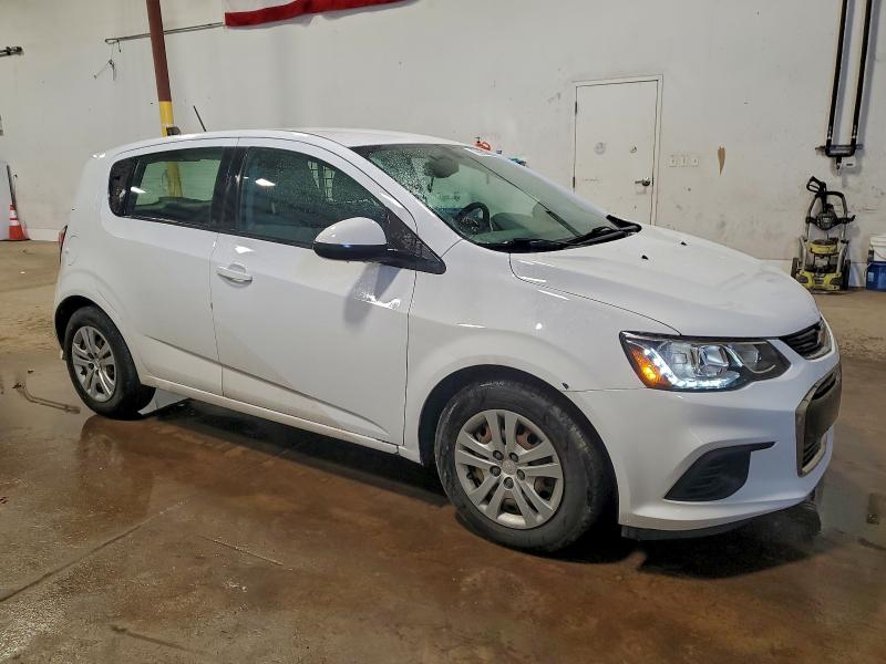 Photo 4 from auction – 2019 CHEVROLET SONIC with VIN 1G1JG6SB2K4143103