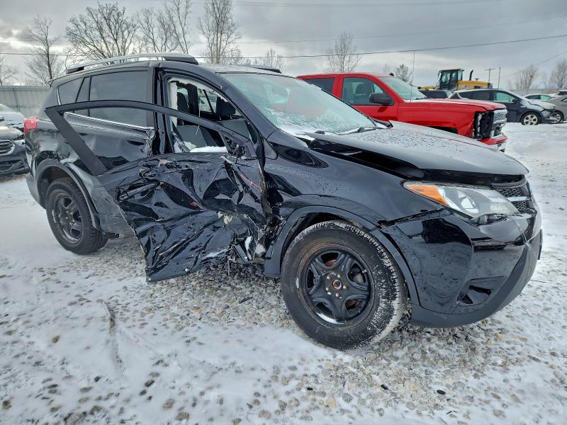 Photo 4 from auction – 2015 TOYOTA RAV4 LE with VIN 2T3BFREV6FW298560