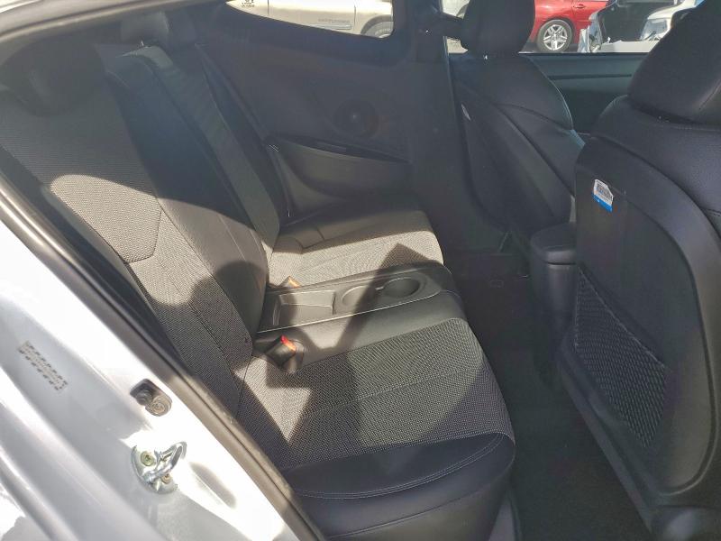 Photo 10 from auction – 2016 HYUNDAI VELOSTER with VIN KMHTC6AD4GU300499