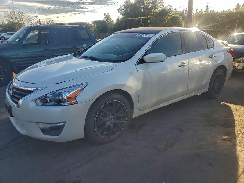 NISSAN ALTIMA 2.5 2013 with VIN 1N4AL3AP4DC106910 - Photo from auction