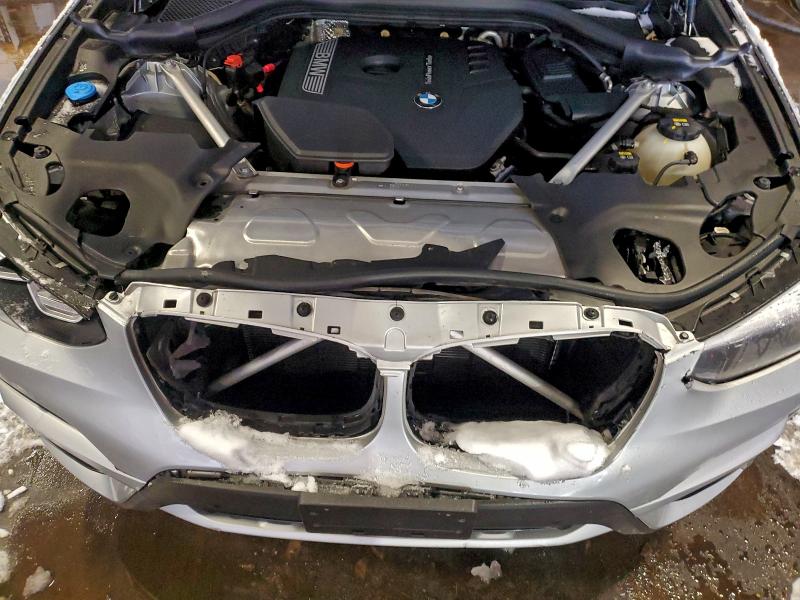 Photo 12 from auction – 2019 BMW X3 XDRIVE3 with VIN 5UXTR9C50KLR10651