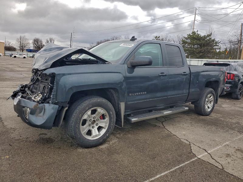 CHEVROLET SILVERADO 2017 with VIN 1GCVKREC4HZ156587 - Photo from auction