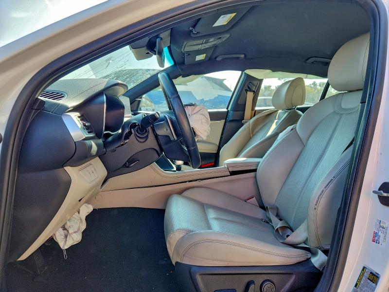 Photo 7 from auction – 2022 GENESIS G70 BASE with VIN KMTG34TA6NU093352