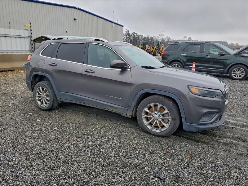 Photo 4 from auction – 2019 JEEP CHEROKEE L with VIN 1C4PJLLN2KD248430