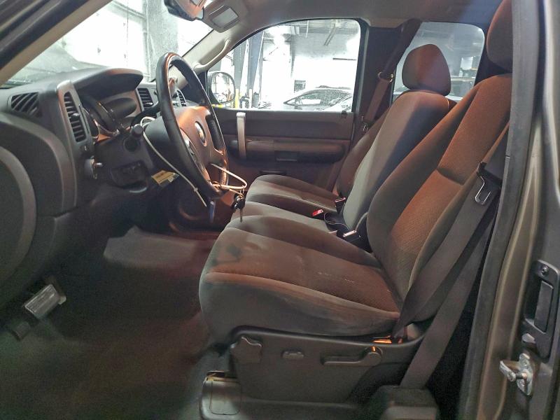 Photo 7 from auction – 2008 CHEVROLET 1500 with VIN 2GCEK19J881108366