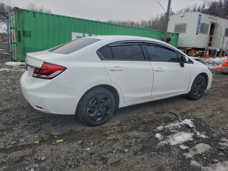 Photo 3 from auction – 2015 HONDA CIVIC LX with VIN 19XFB2F50FE236909