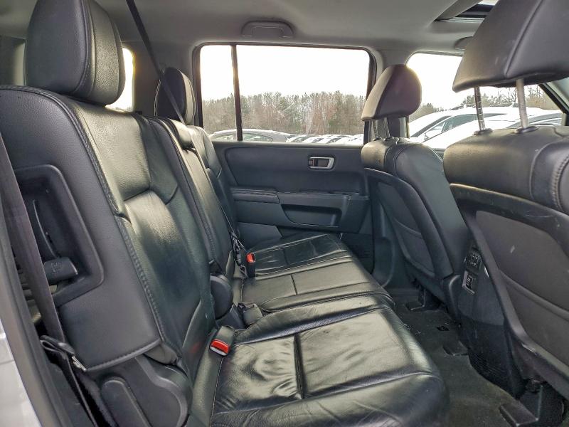 Photo 11 from auction – 2014 HONDA PILOT EXL with VIN 5FNYF4H55EB053200