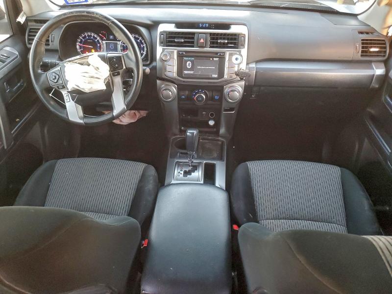 Photo 8 from auction – 2016 TOYOTA 4RUNNER SR with VIN JTEZU5JR4G5137277