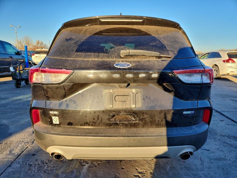 Photo 6 from auction – 2020 FORD ESCAPE with VIN 1FMCU9G6XLUA84014