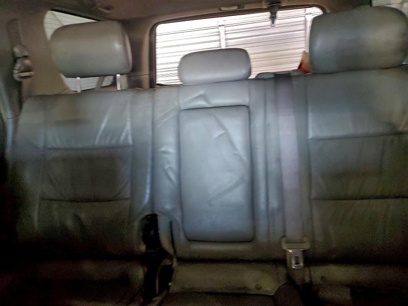 Photo 10 from auction – 2005 TOYOTA SEQUOIA SR with VIN 5TDBT44A55S254401