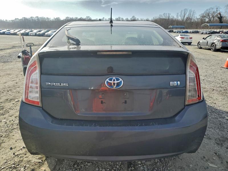 Photo 6 from auction – 2014 TOYOTA PRIUS with VIN JTDKN3DU4E1751659