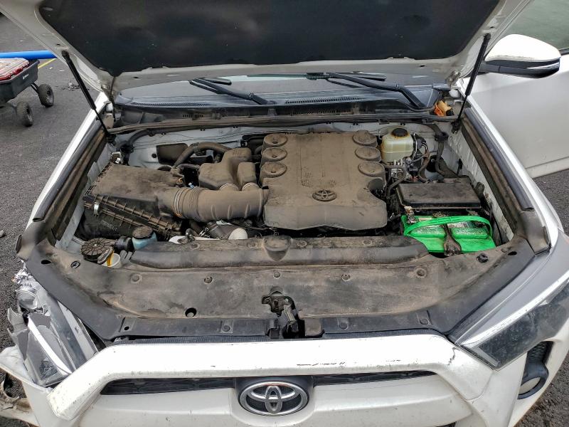 Photo 12 from auction – 2016 TOYOTA 4RUNNER SR with VIN JTEBU5JR9G5317906