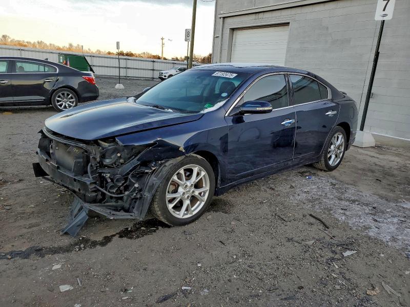 NISSAN MAXIMA S 2014 con VIN 1N4AA5APXEC443150 - Foto de la subasta