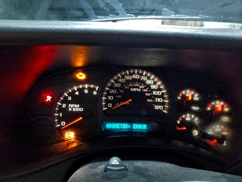 Photo 9 from auction – 2005 CHEVROLET SILVERADO with VIN 2GCEK13T751162327
