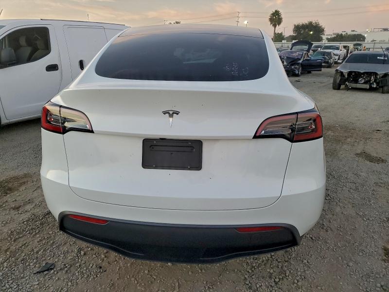 Photo 6 from auction – 2024 TESLA MODEL Y with VIN 7SAYGDED8RF117778
